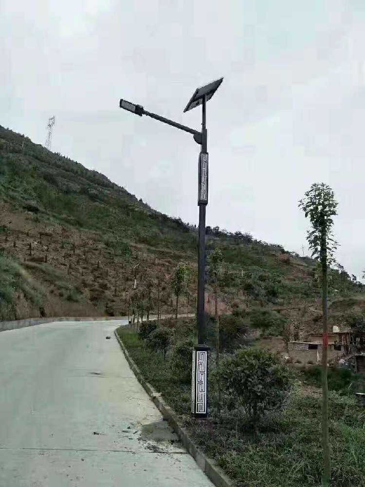 白山市仿古太阳能路灯